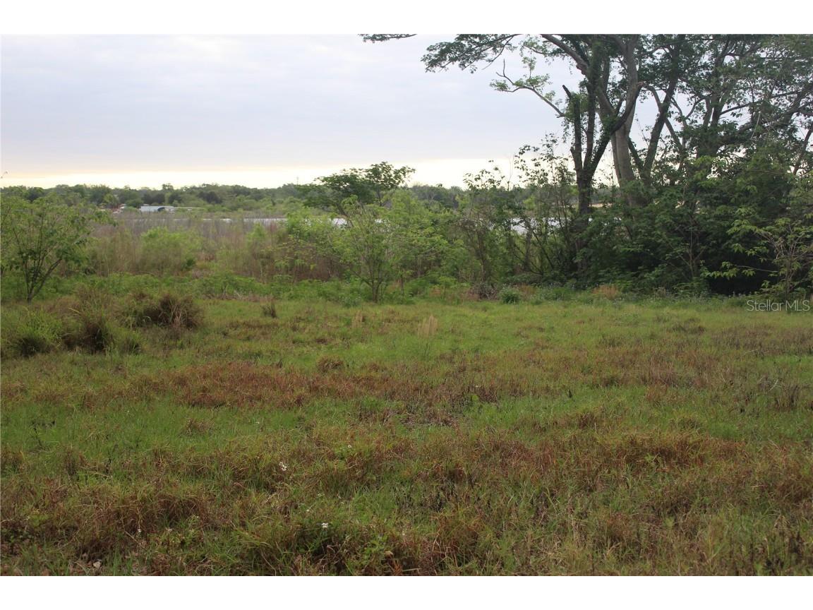 Lakecrest Drive Apopka FL 32703 - LAKE PLEASANT O6097704 image1