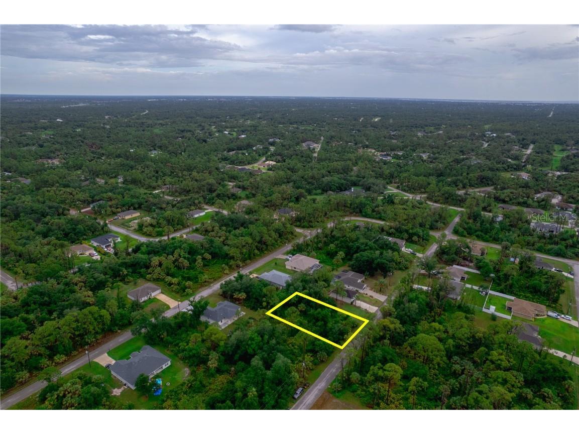 Lakeport St Lot 15 North Port FL 34288 A4656813 image3