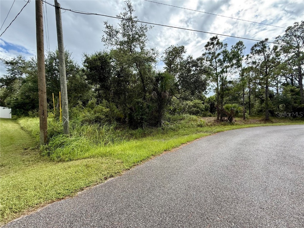 Lanai Ave North Port FL 34288 C7513406 image3