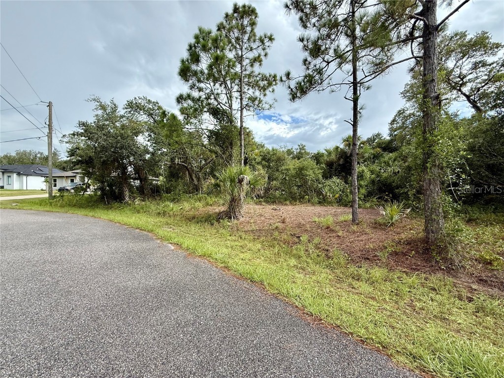 Lanai Ave North Port FL 34288 C7513406 image8