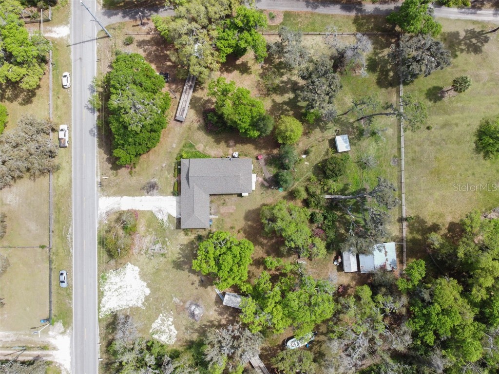 2231 Nichols Road, Lithia, FL, 33547 MLS T3510504 Edina Realty