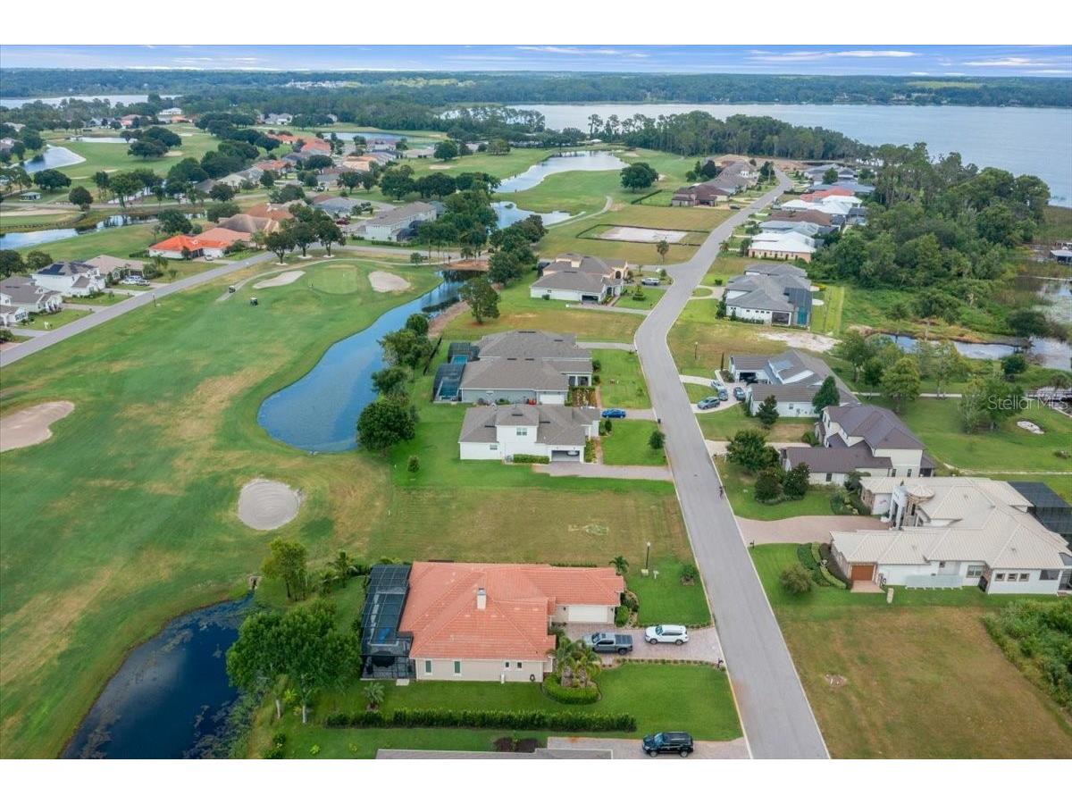 Live Oak Drive Tavares FL 32778 OM706218 image15