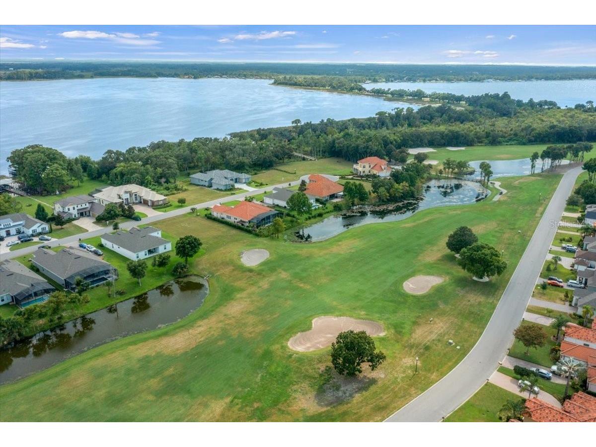 Live Oak Drive Tavares FL 32778 OM706218 image16