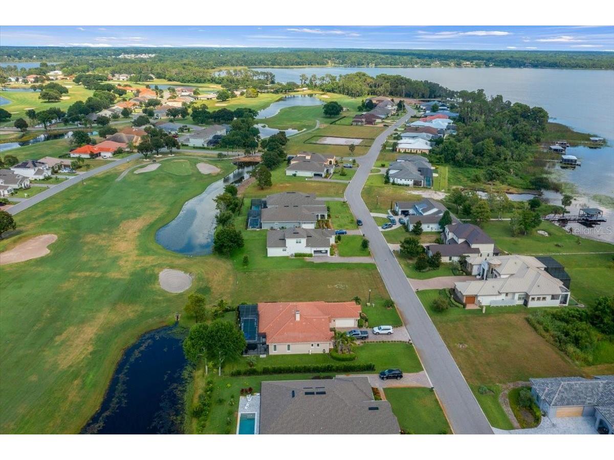 Live Oak Drive Tavares FL 32778 OM706218 image17