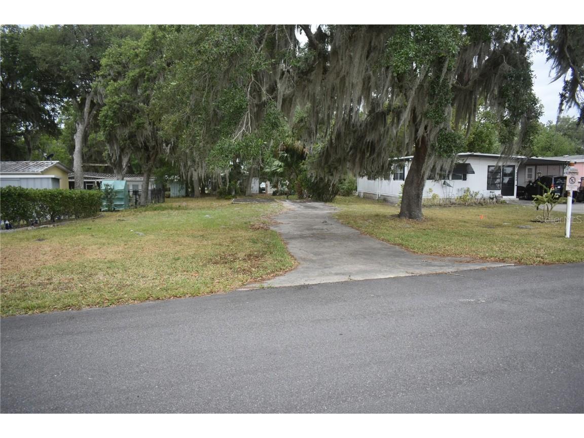 Lot 11 Blk A Williamsburg- Lane Wildwood FL 34785 G5067103 image1