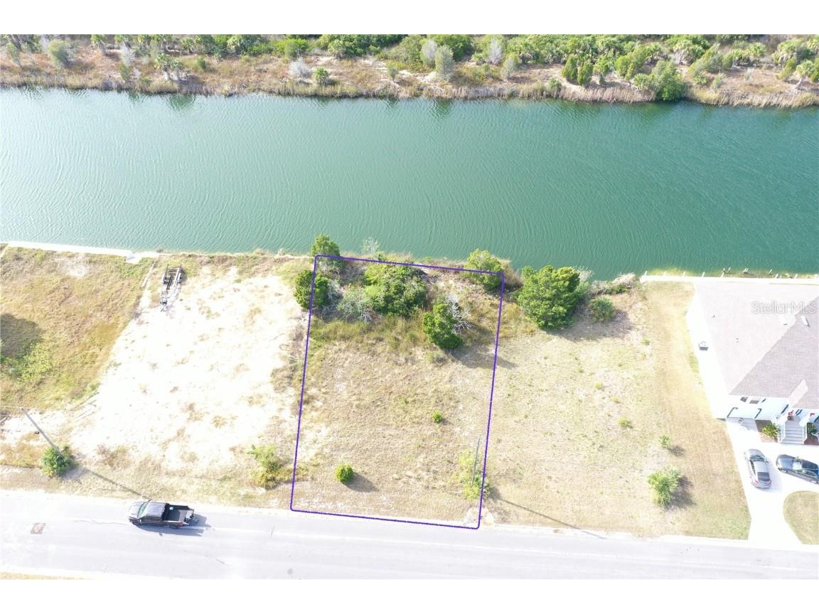 Lugustrum Drive Hernando Beach FL 34607 W7881317 image1