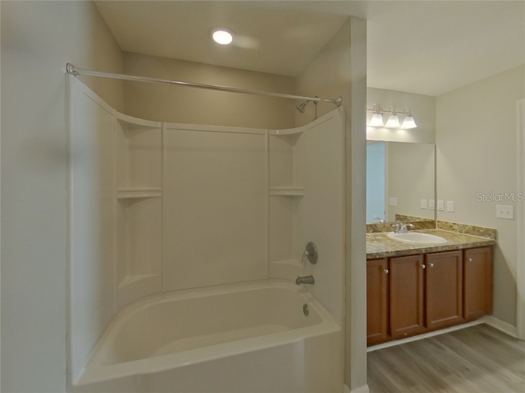  Lake Alfred FL 33850 TB8447943 image8