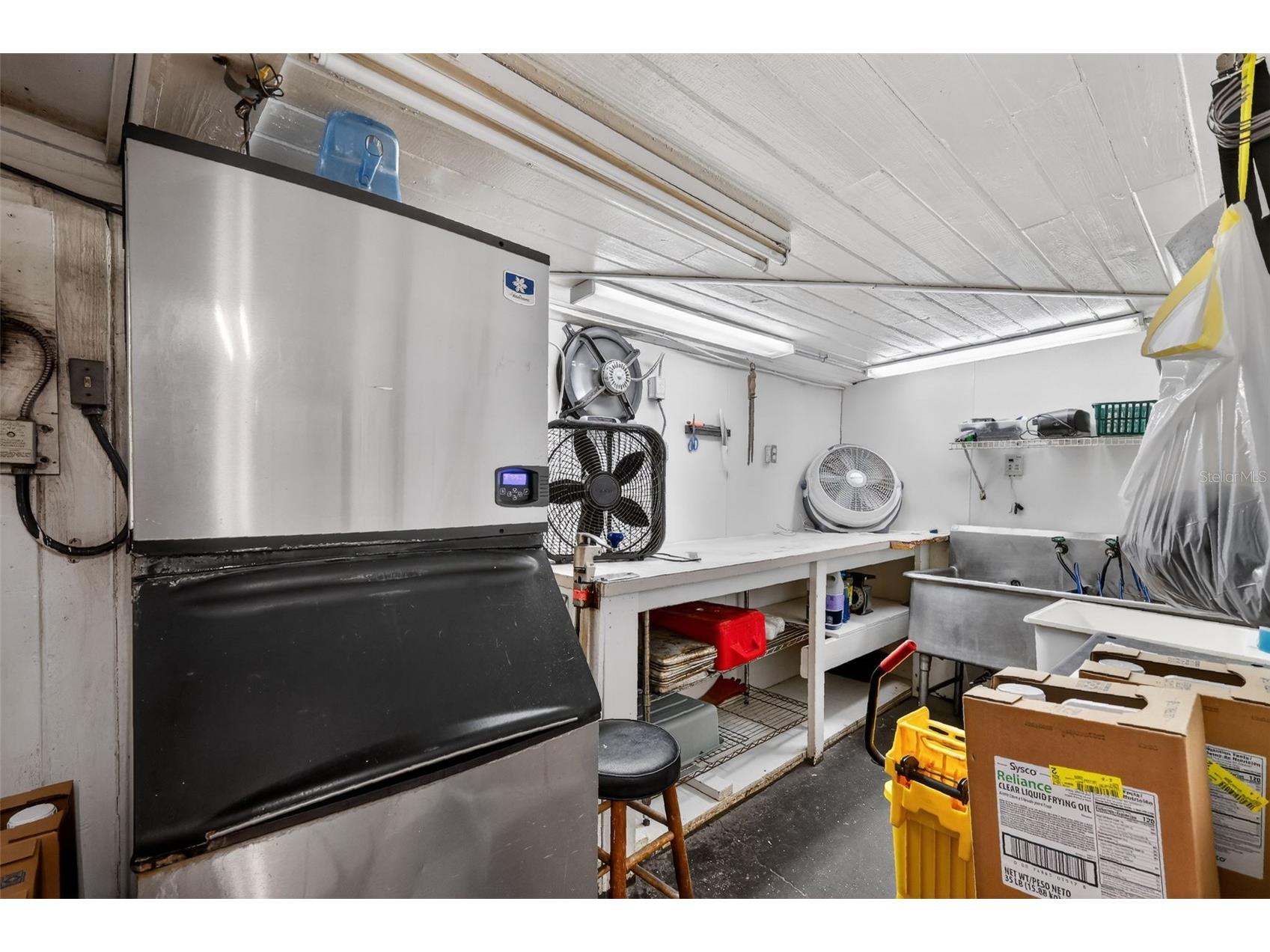 2396 N C 470 Lake Panasoffkee FL 33538 G5106723 image31