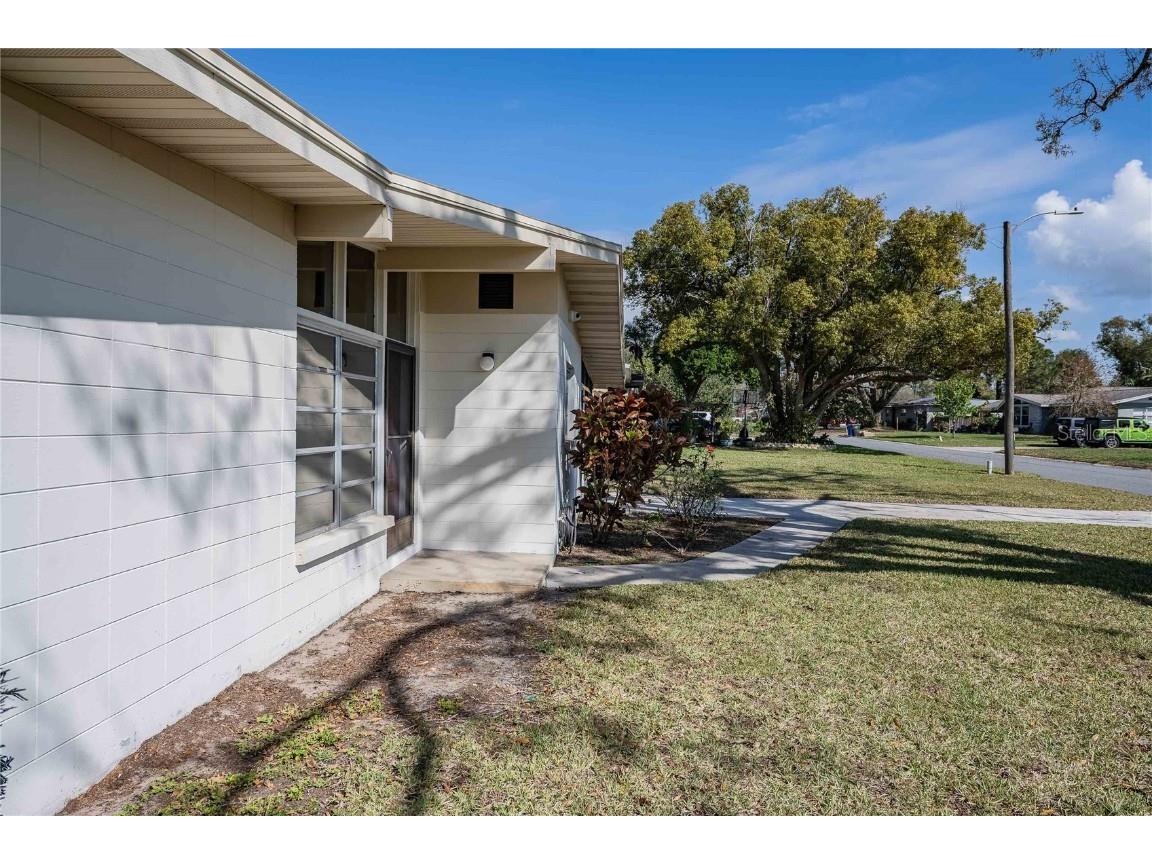 1831 Staunton Avenue Lakeland FL 33803 L4951321 image10