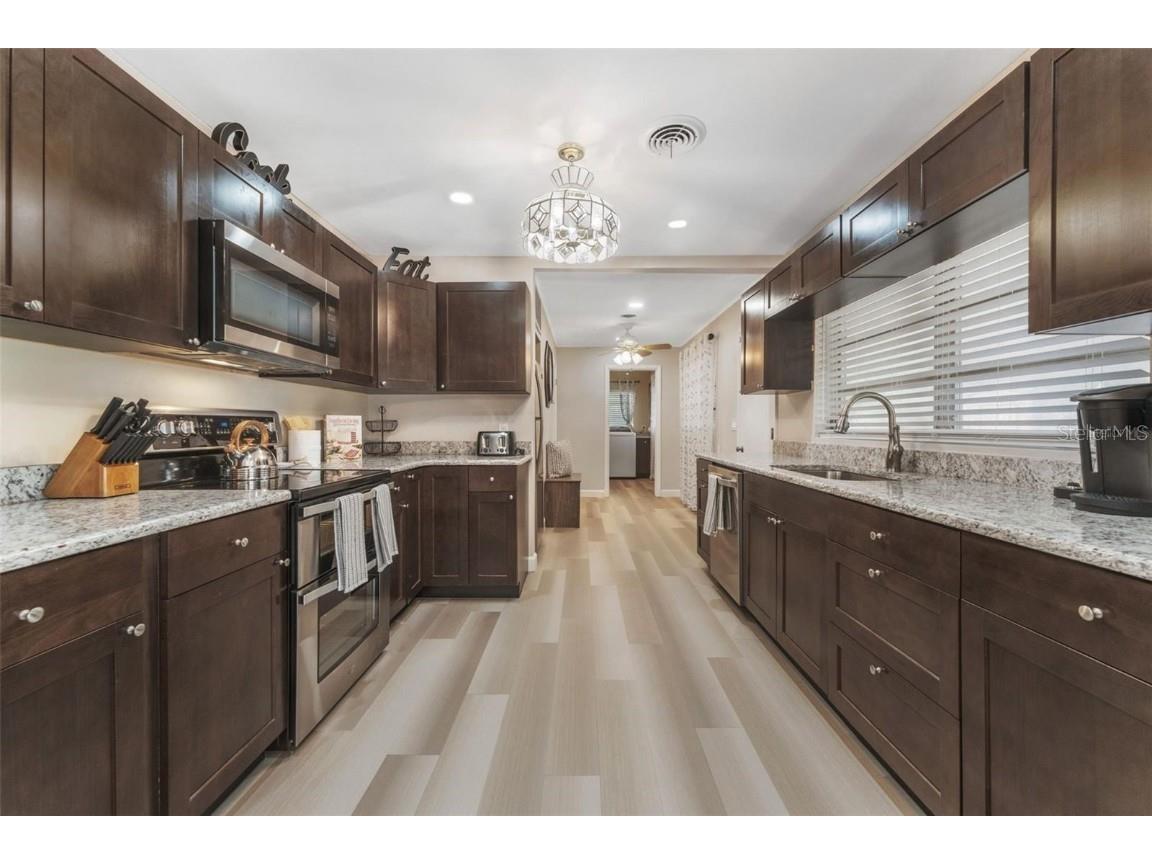  Lakeland FL 33803 TB8402972 image2