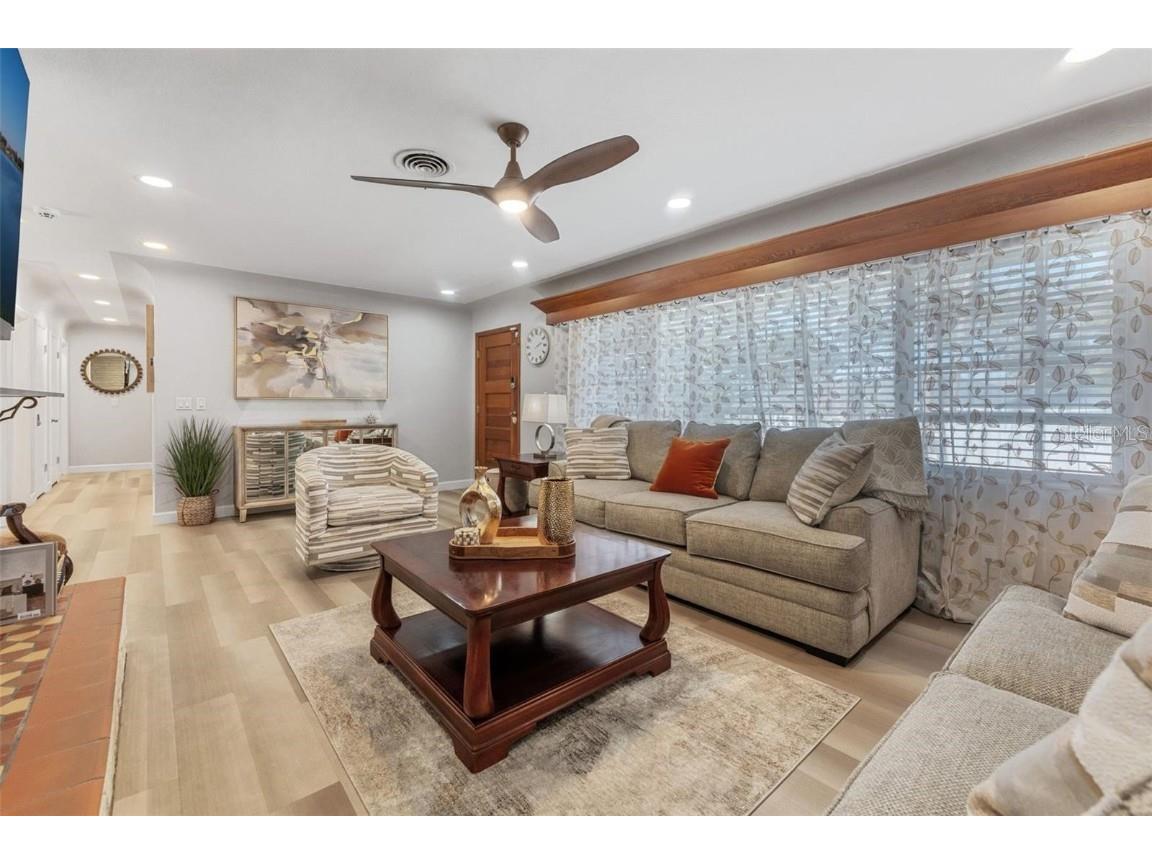  Lakeland FL 33803 TB8402972 image6