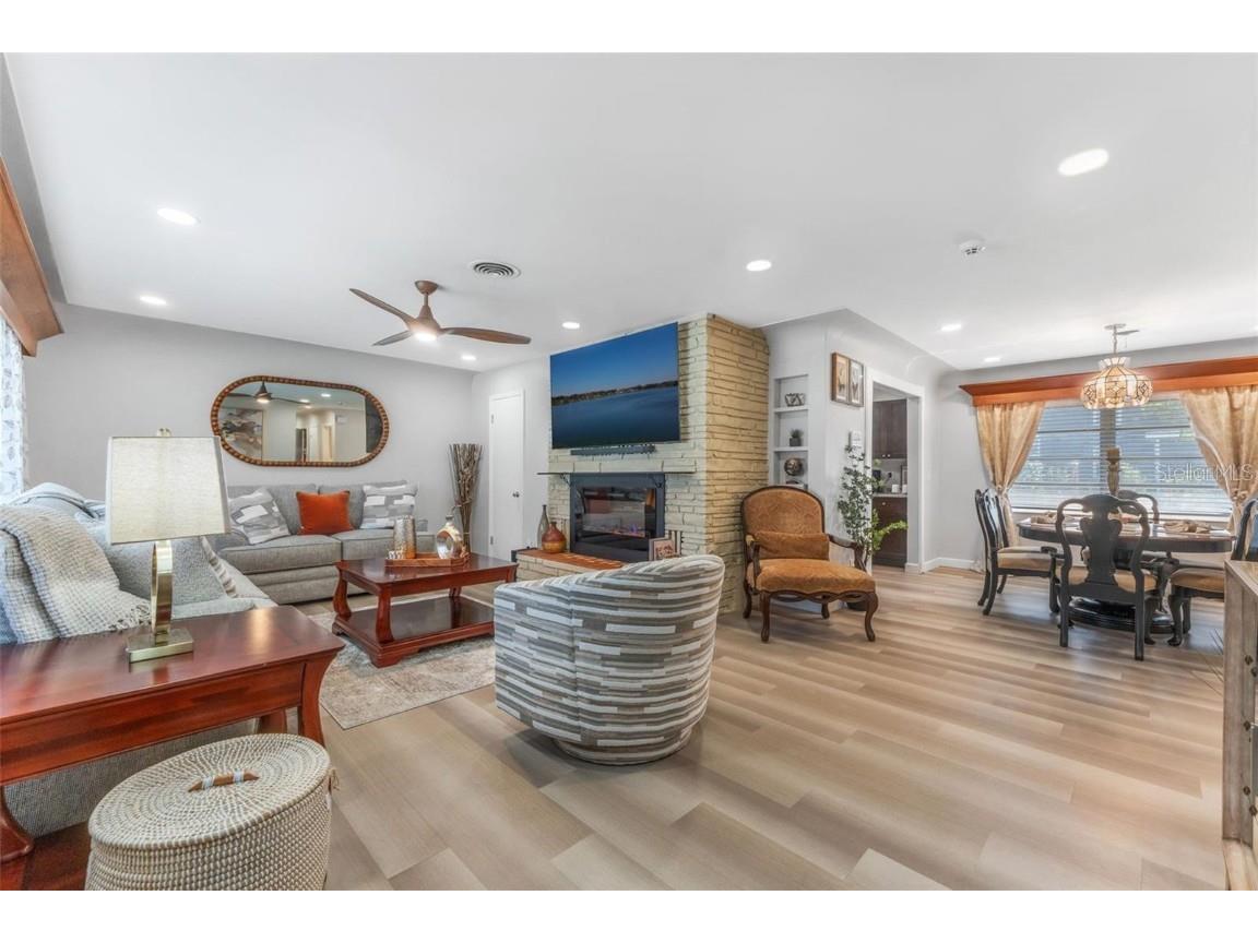  Lakeland FL 33803 TB8402972 image7