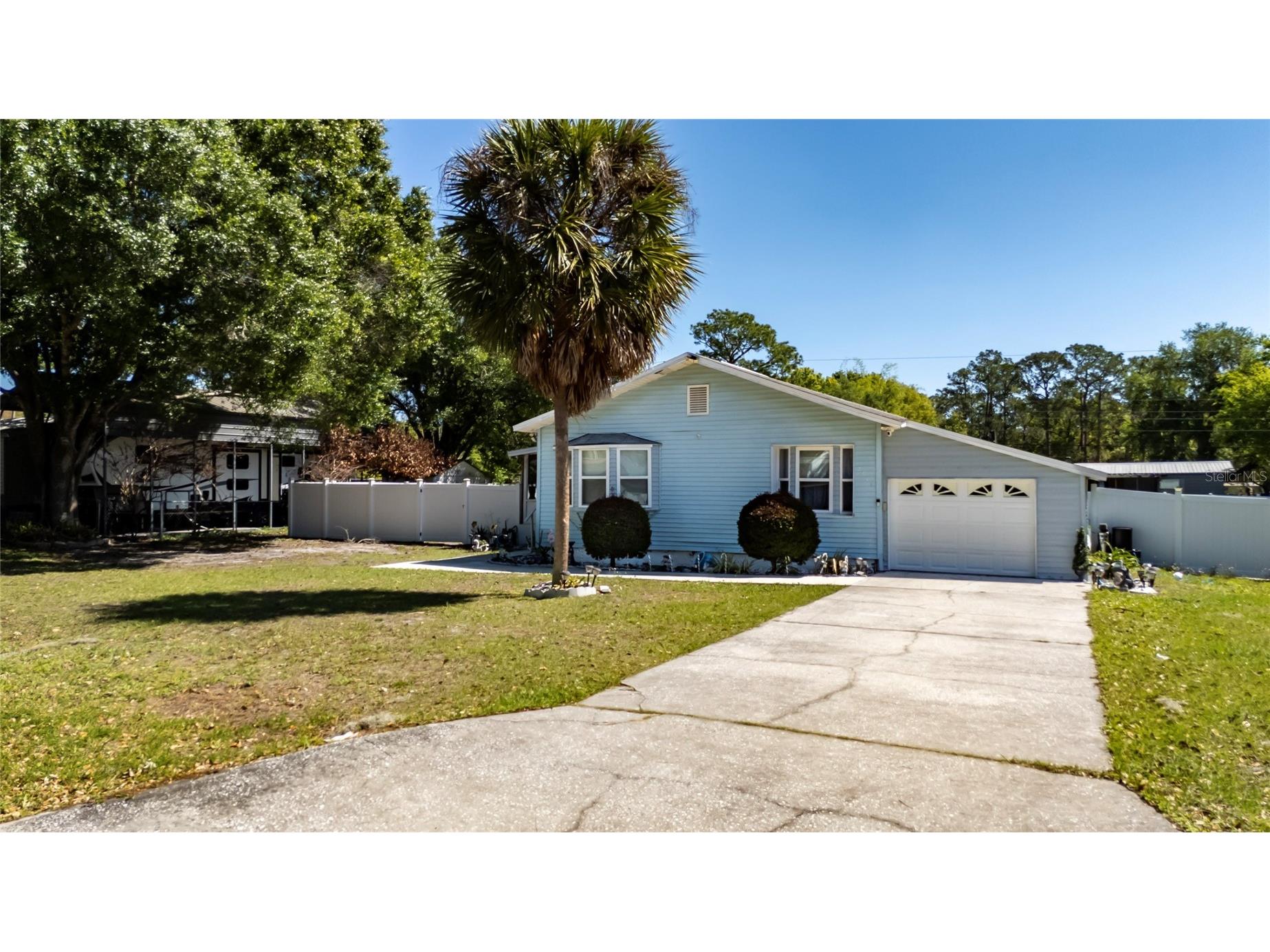 2605 Island Oaks E Lakeland FL 33805 S5146389 image1