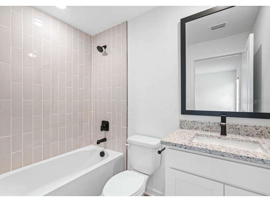  Lakeland FL 33809 TB8441030 image4