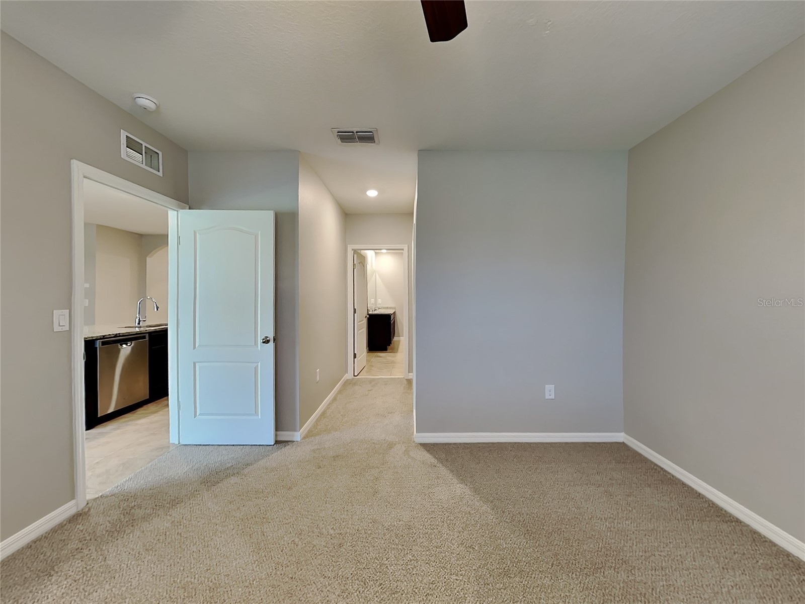  Lakeland FL 33811 TB8510214 image7