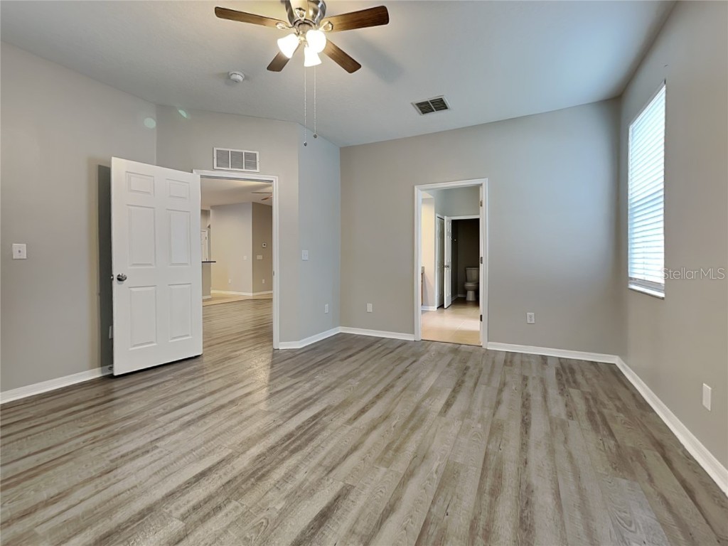  Land O Lakes FL 34638 TB8454803 image7