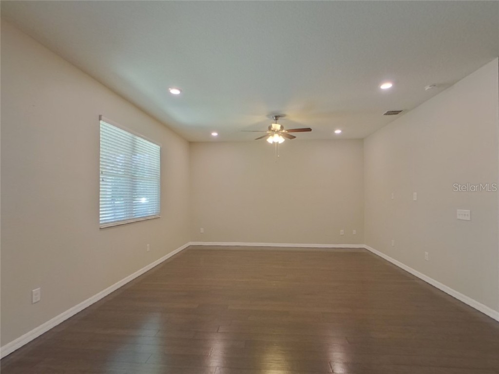  Land O Lakes FL 34639 TB8455487 image2