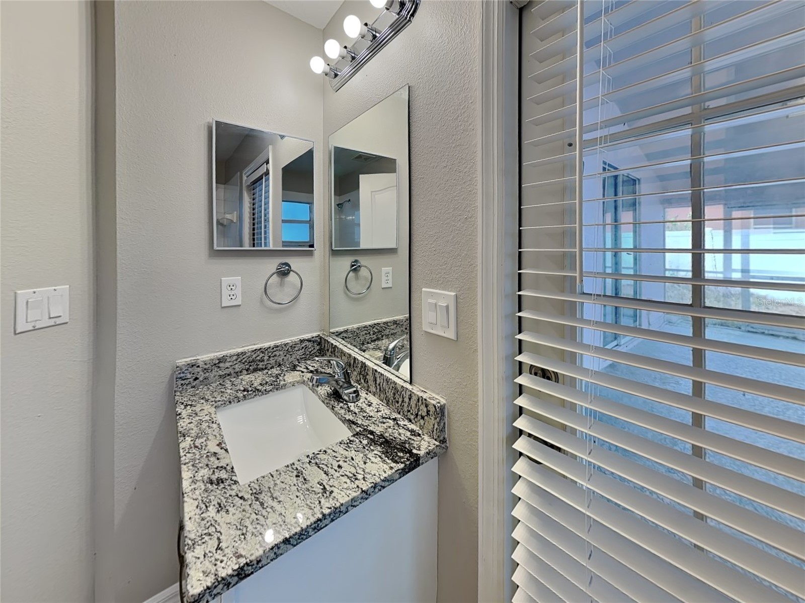  Land O Lakes FL 34639 TB8475577 image13