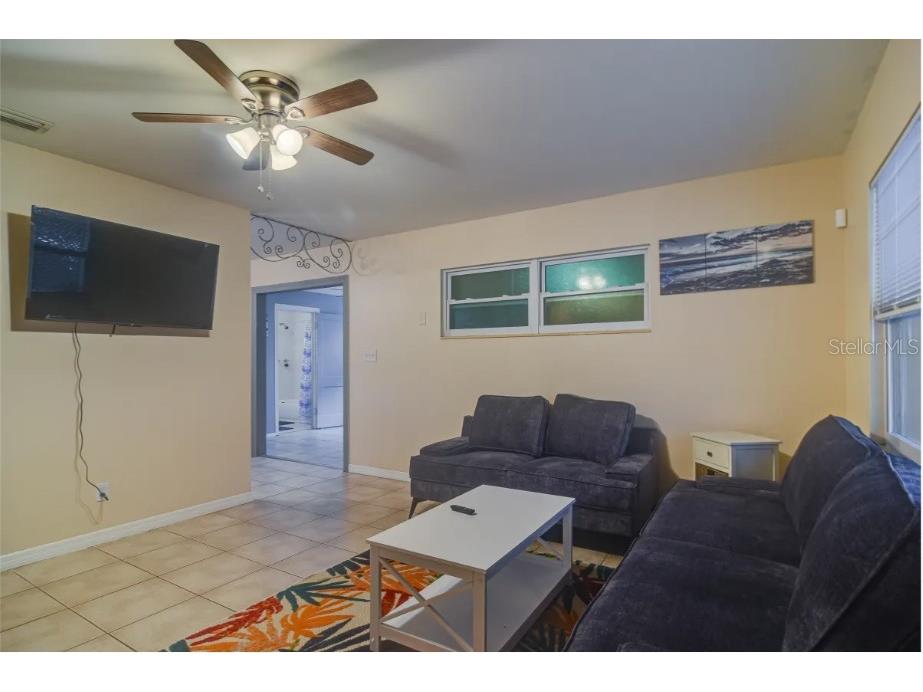  Largo FL 33771 TB8441336 image2