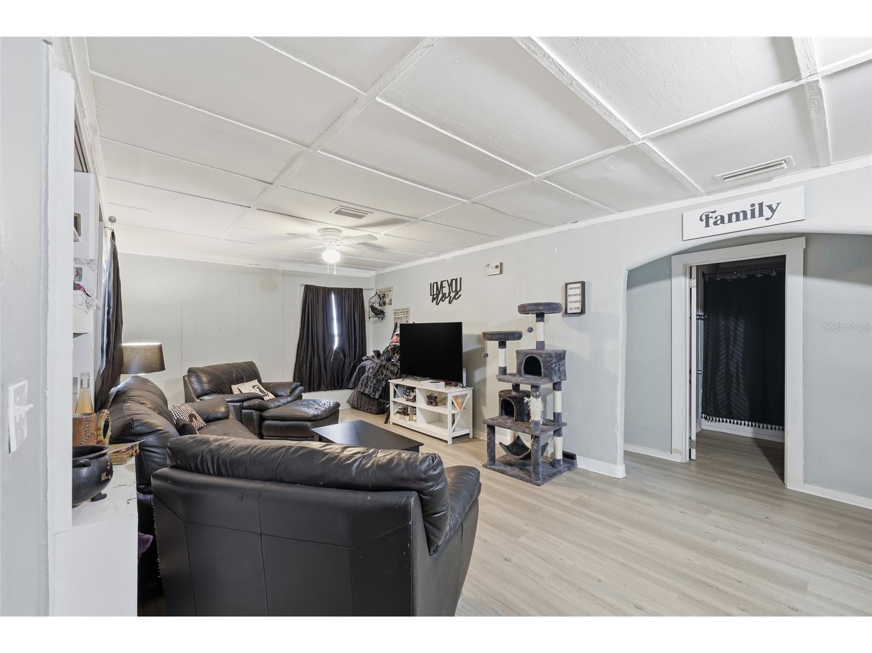  Leesburg FL 34748 G5112204 image8