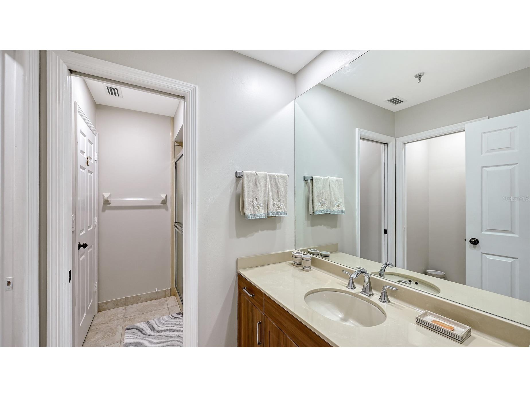  Longboat Key FL 34228 A4688776 image31