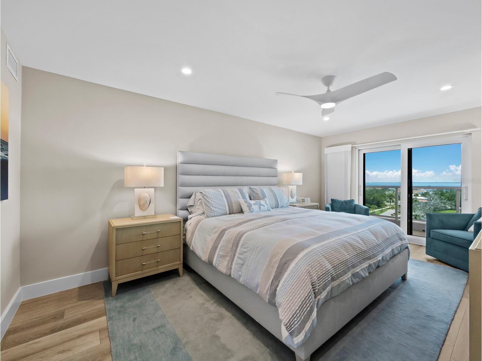 1050 Longboat Club Road #903 Longboat Key FL 34228 - GULF OF MEXICO A4693486 image14