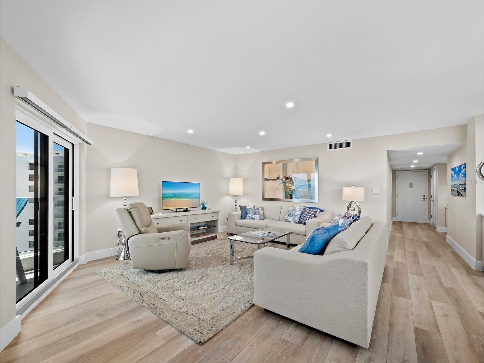 1050 Longboat Club Road #903 Longboat Key FL 34228 - GULF OF MEXICO A4693486 image3