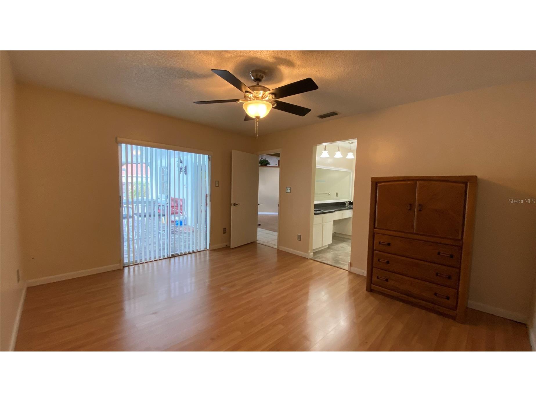  Lutz FL 33559 S5146710 image24