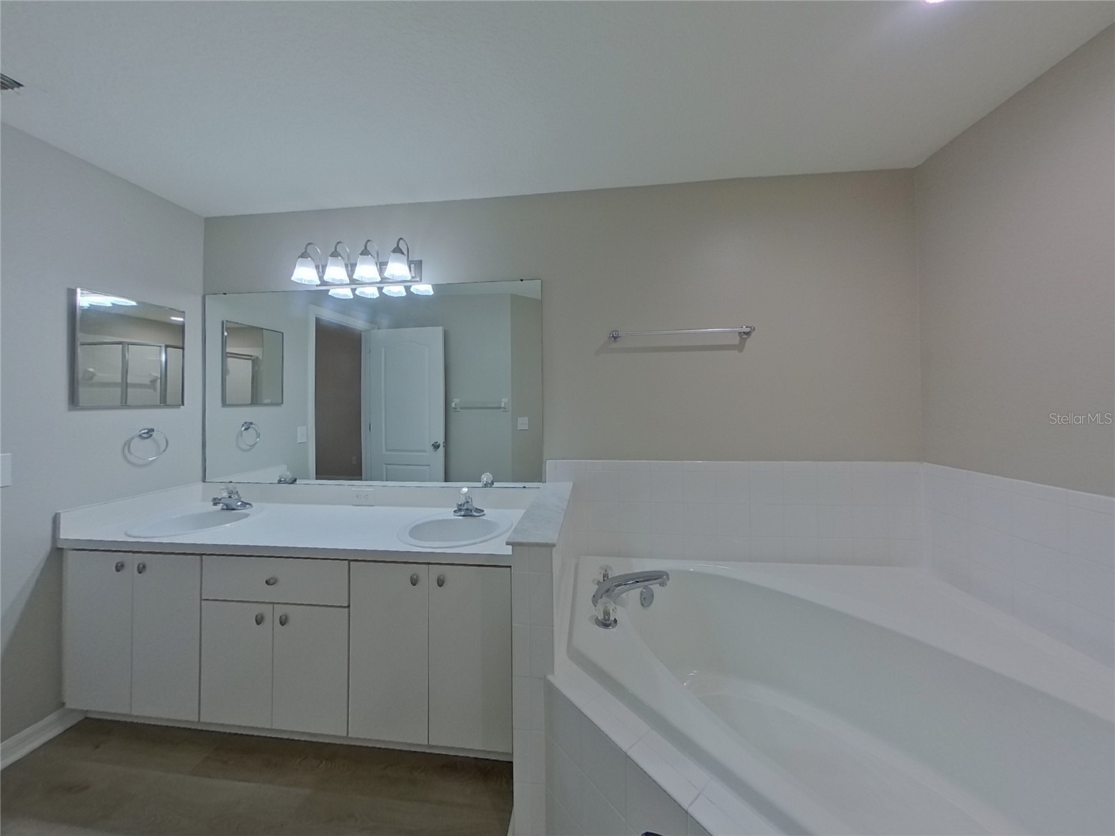  Lutz FL 33559 TB8489543 image8