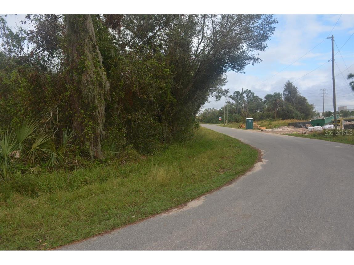 Maddock Circle North Port FL 34286 A4629340 image13