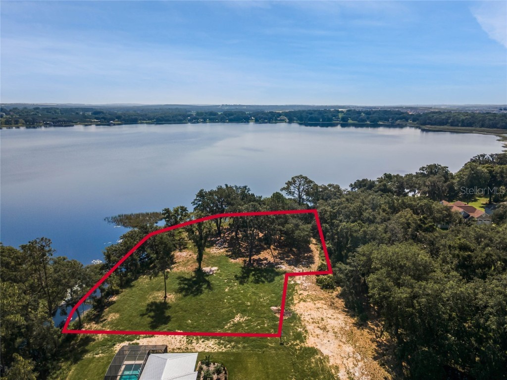 Middle Street Groveland FL 34736 - LAKE EMMA G5070476 image1