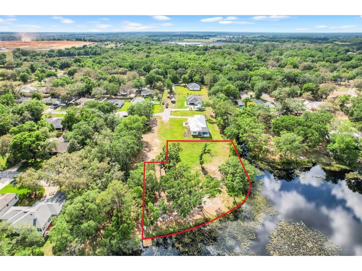 Middle Street Groveland FL 34736 - LAKE EMMA O6298641 image8