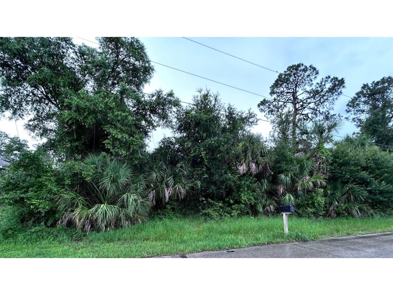 Monday Terrace North Port FL 34286 C7511887 image1