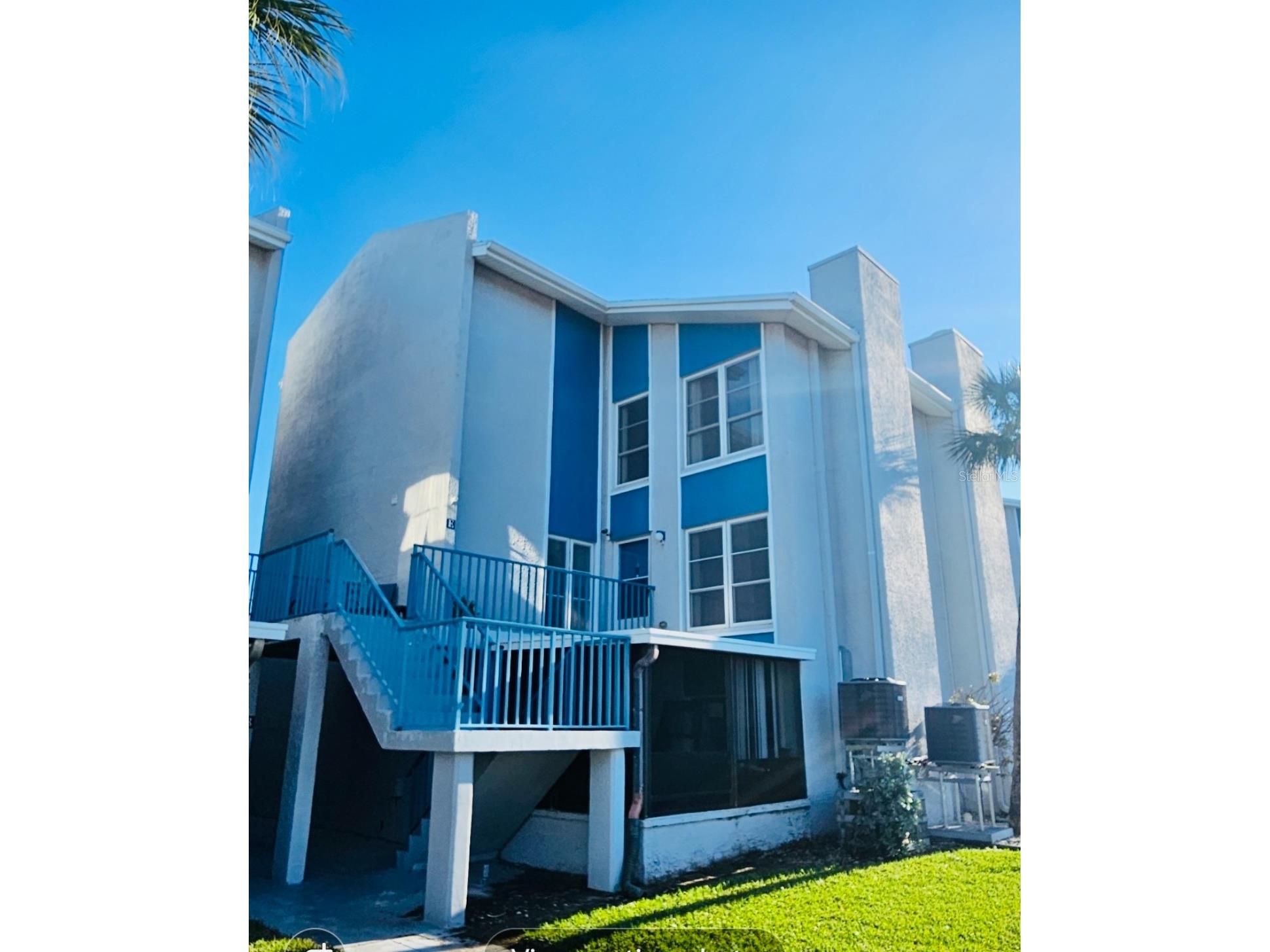 179 Medallion Boulevard #E Madeira Beach FL 33708 - BOCA CIEGA BAY TB8460556 image1