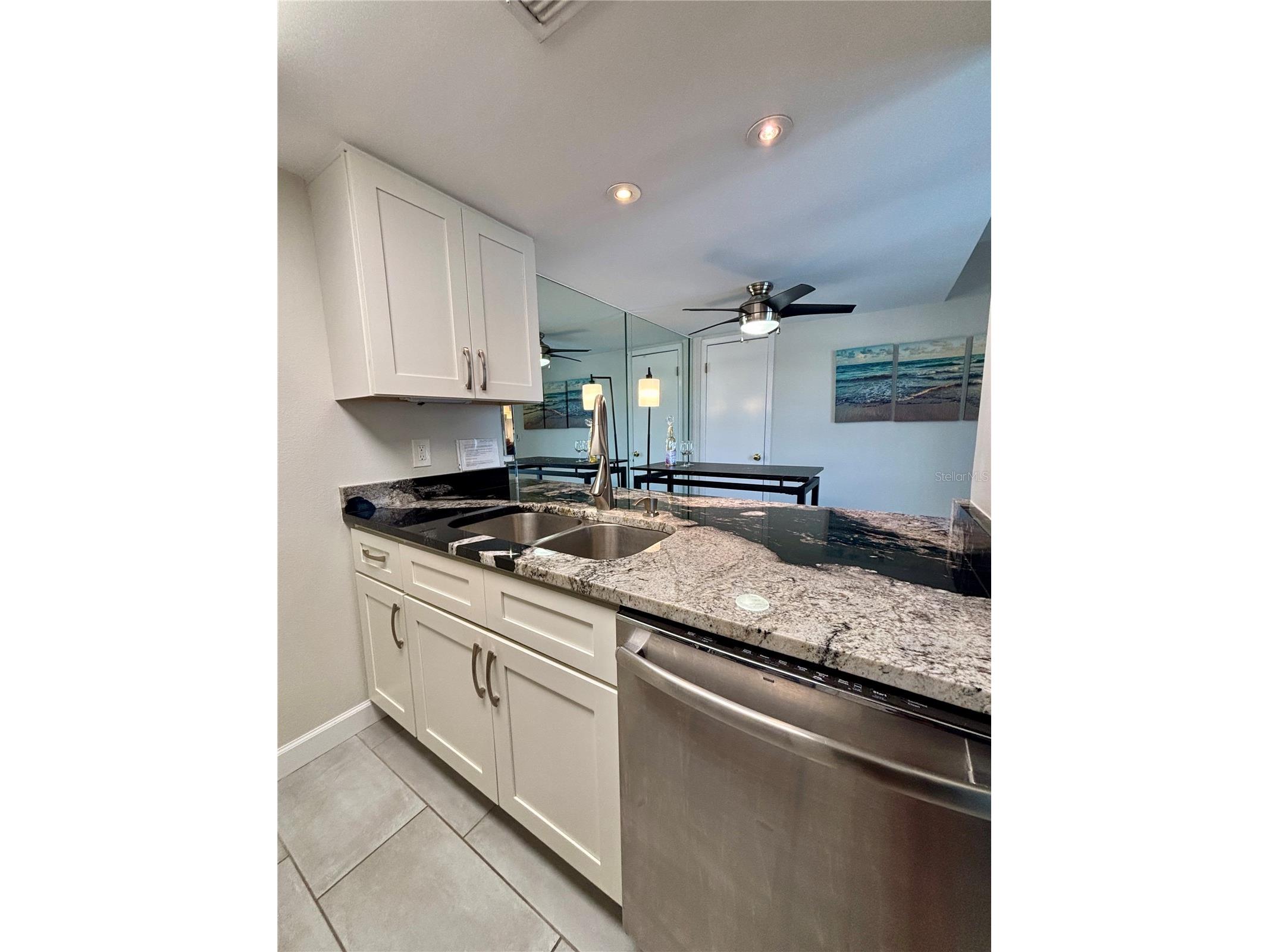 179 Medallion Boulevard #E Madeira Beach FL 33708 - BOCA CIEGA BAY TB8460556 image9