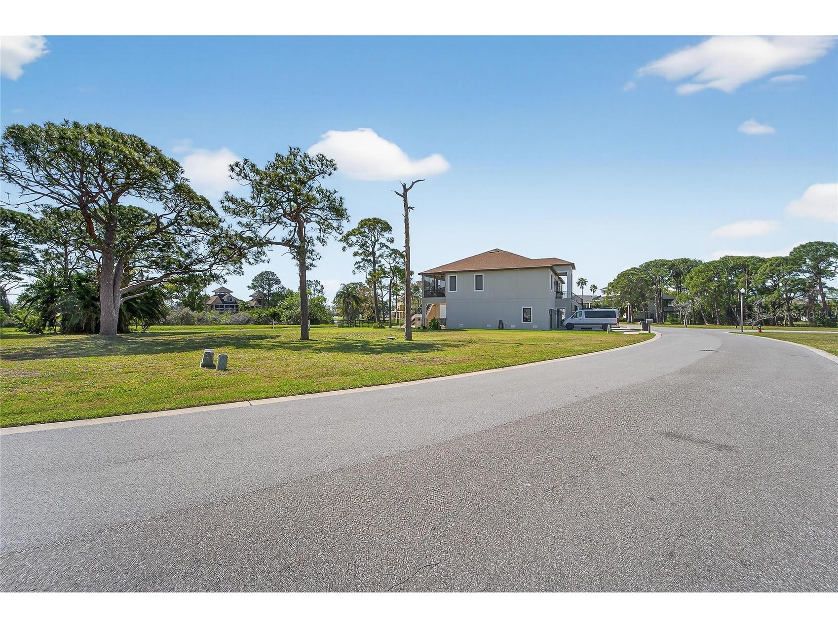 N Pointe Alexis Drive Tarpon Springs FL 34689 TB8492038 image8