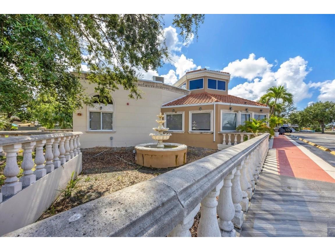 N Tamiami Trail Nokomis FL 34275 N6139960 image12