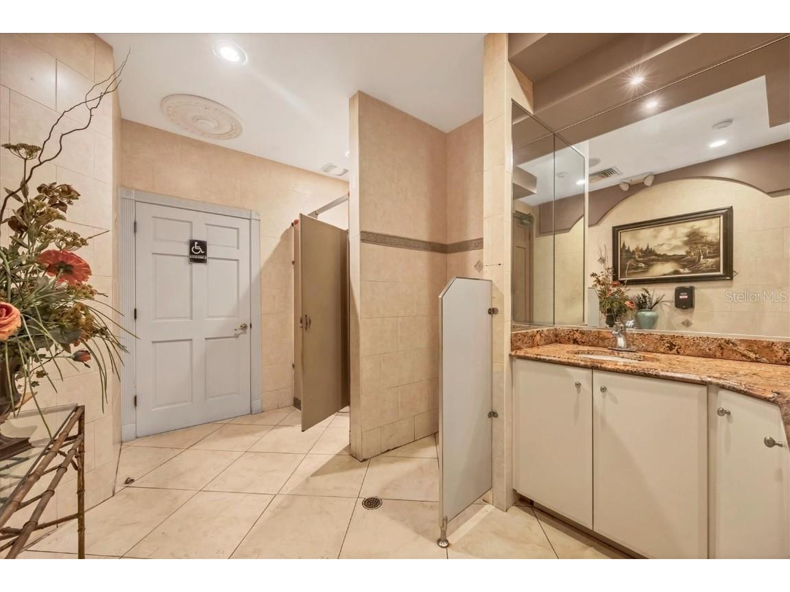 N Tamiami Trail Nokomis FL 34275 N6139960 image40