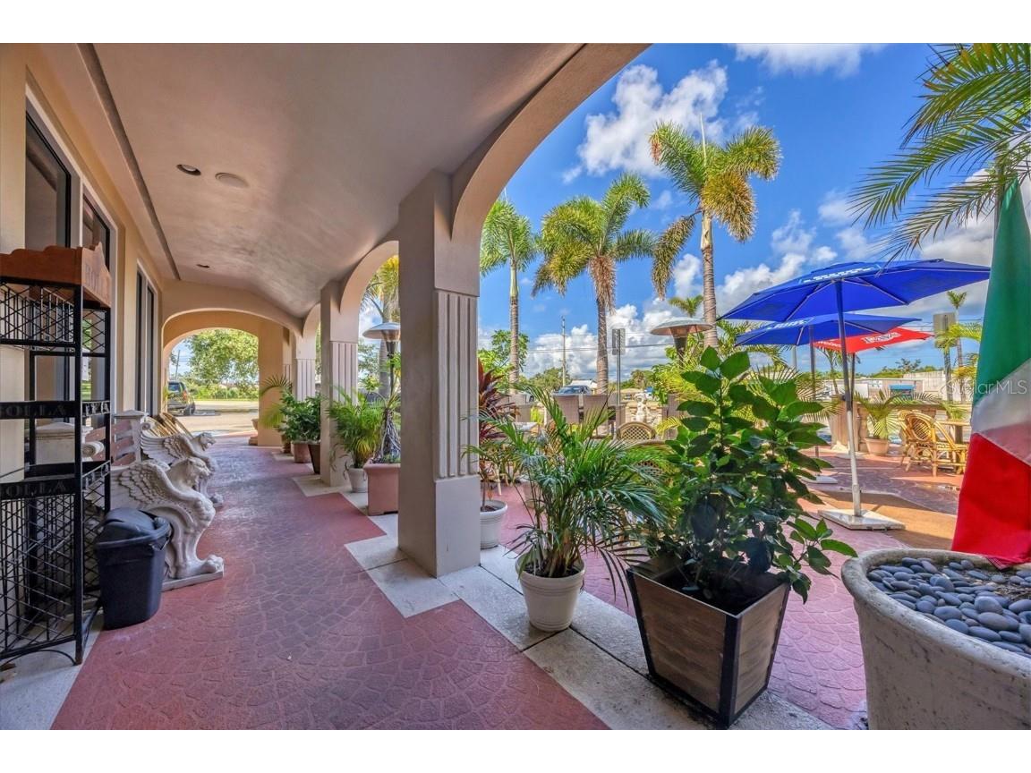 N Tamiami Trail Nokomis FL 34275 N6139960 image49