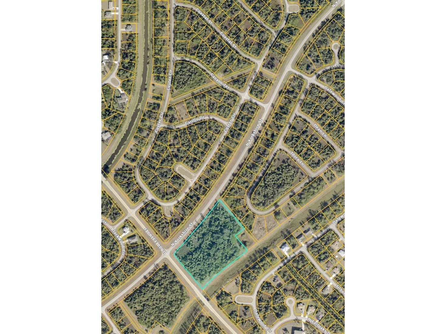 N Yorkshire Street North Port FL 34288 A4677103 image4