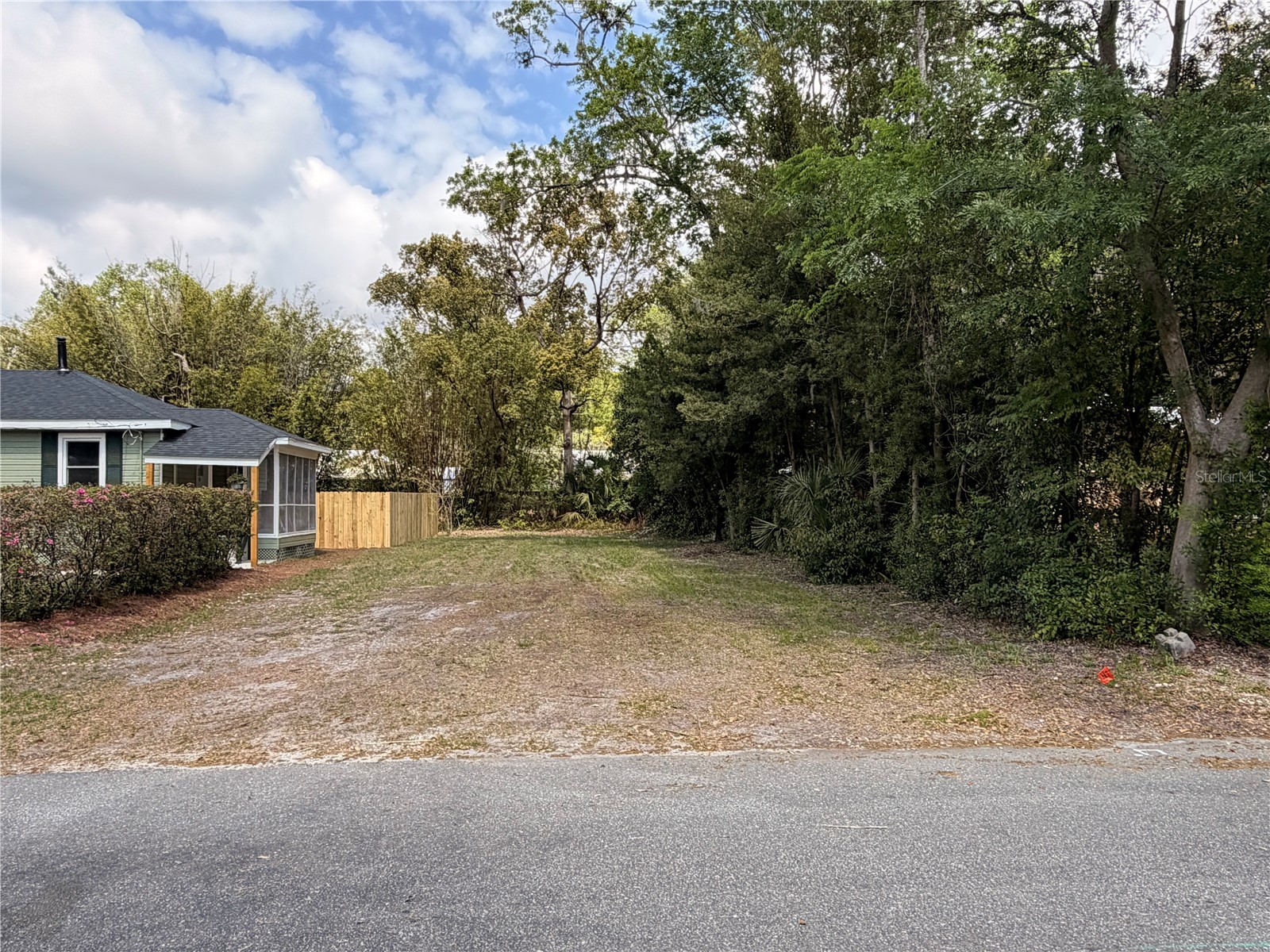NE 7th Place Gainesville FL 32601 GC538848 image1