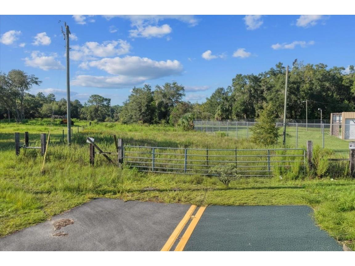 NE Hwy 27th Bronson FL 32621 TB8423351 image6