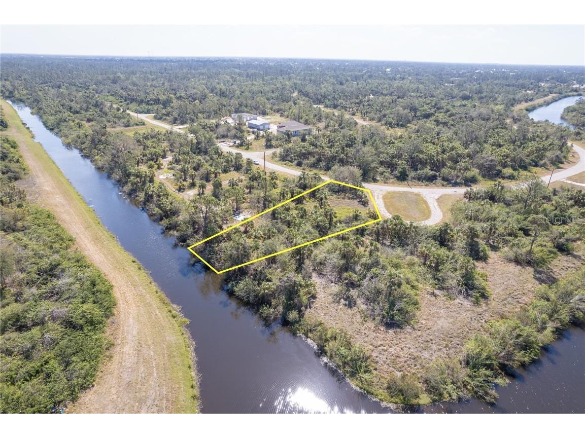 Newman Drive North Port FL 34288 A4562355 image1