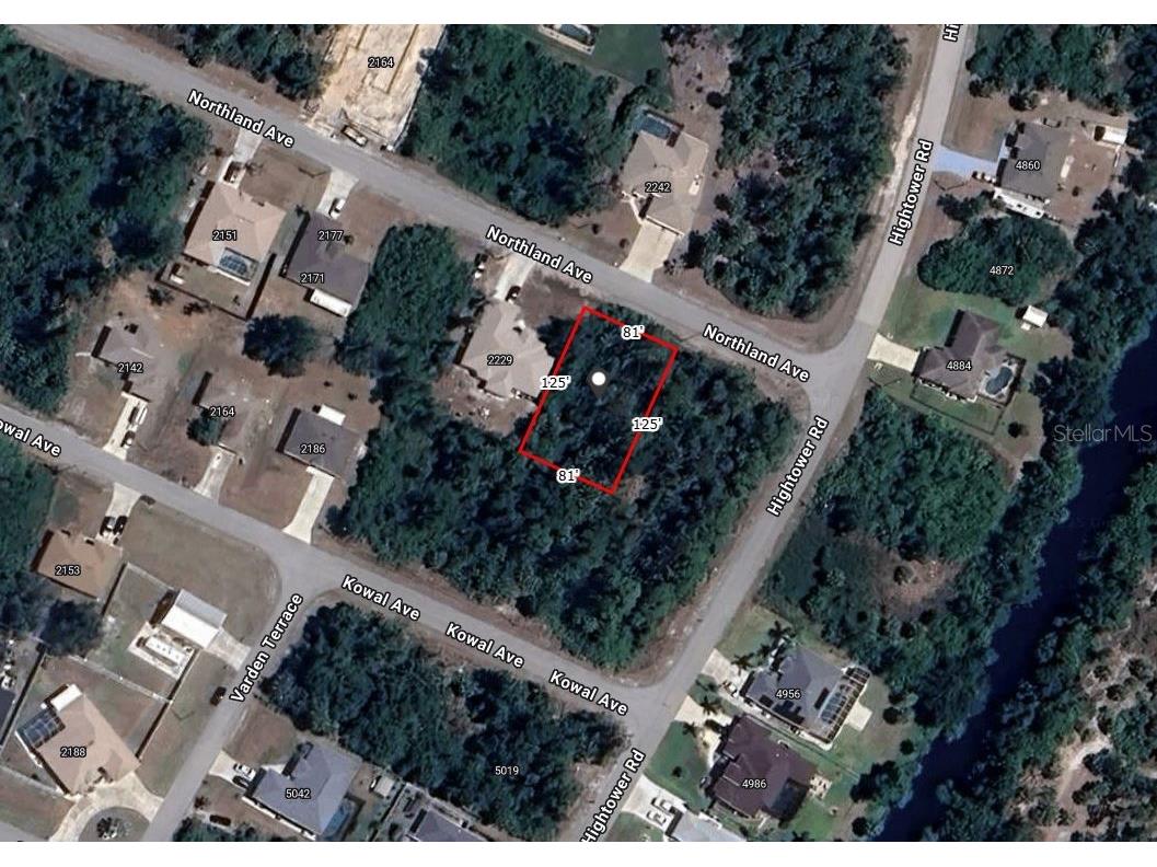 Northland Avenue North Port FL 34288 A4656304 image1