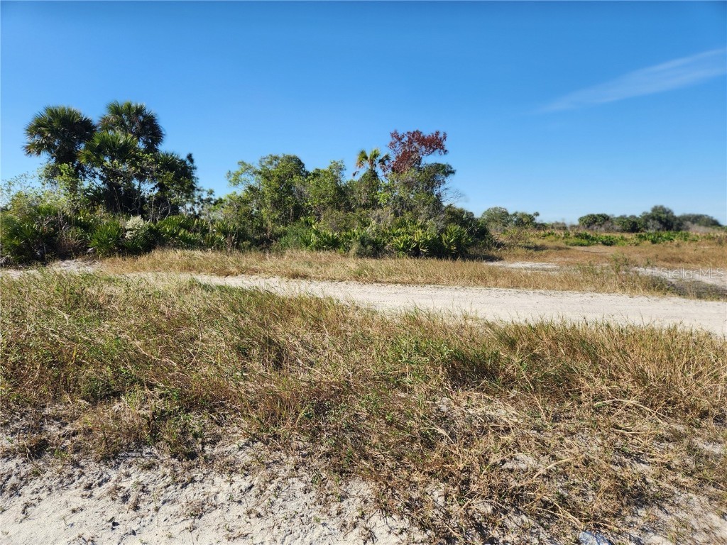 NW 306th Street #LOT E Okeechobee FL 34972 G5090059 image4