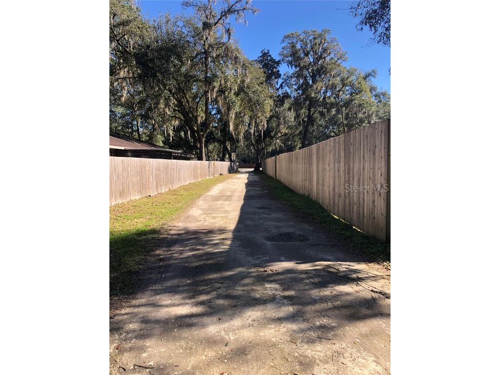 NW 33rd Ave Gainesville FL 32606 GC501937 image1