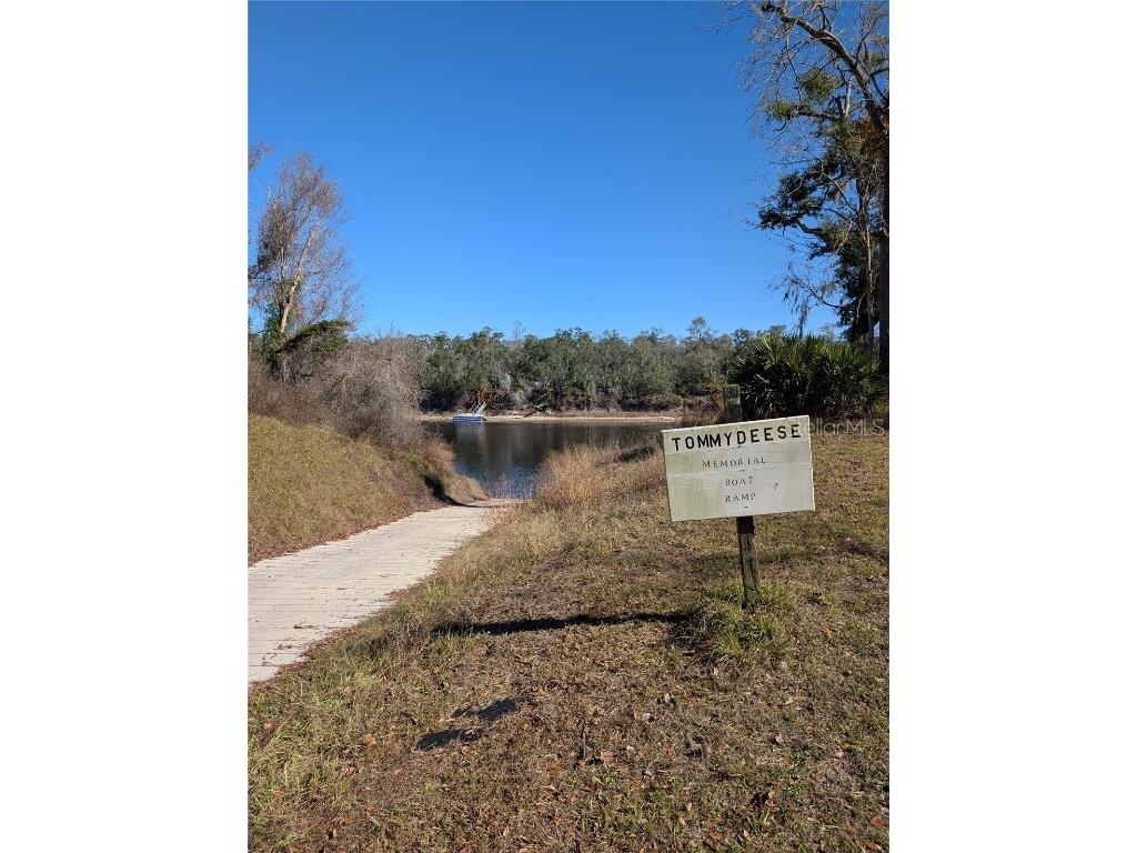 NW Fox Run Trail #107 Mayo FL 32066 - SUWANNEE RIVER TB8458797 image4