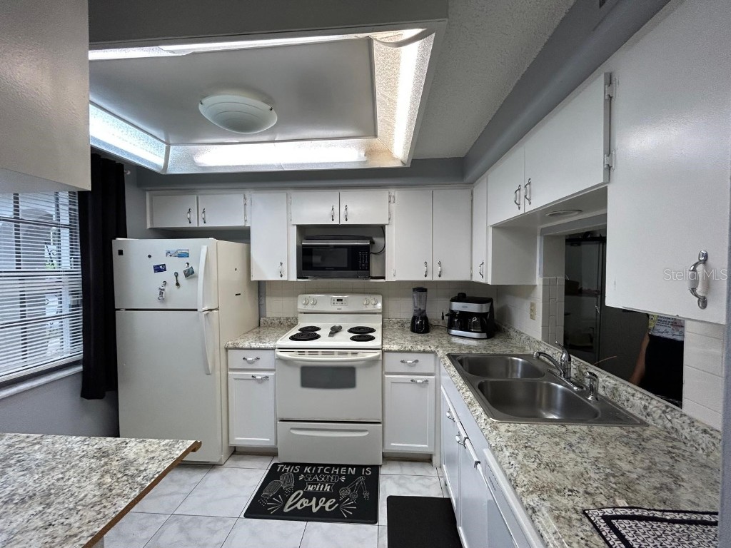  New Port Richey FL 34652 W7875117 image7