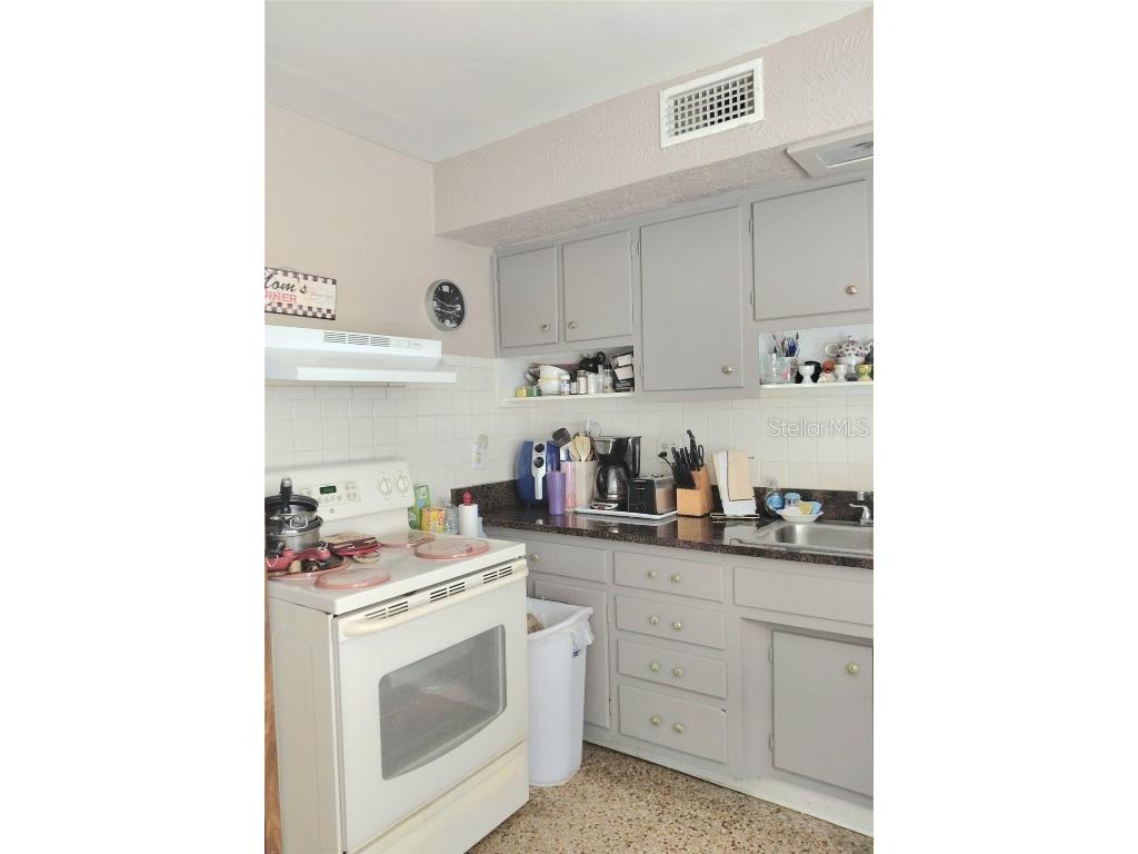  New Port Richey FL 34652 W7879150 image14