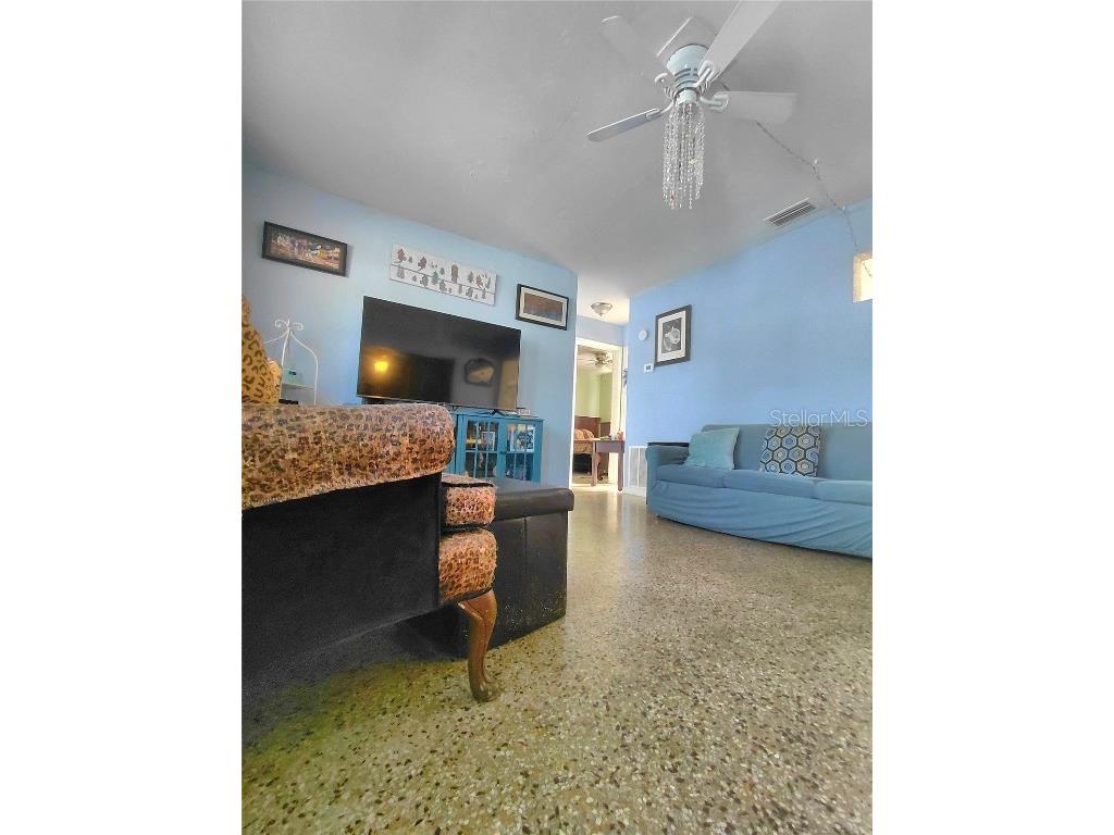  New Port Richey FL 34652 W7879150 image4